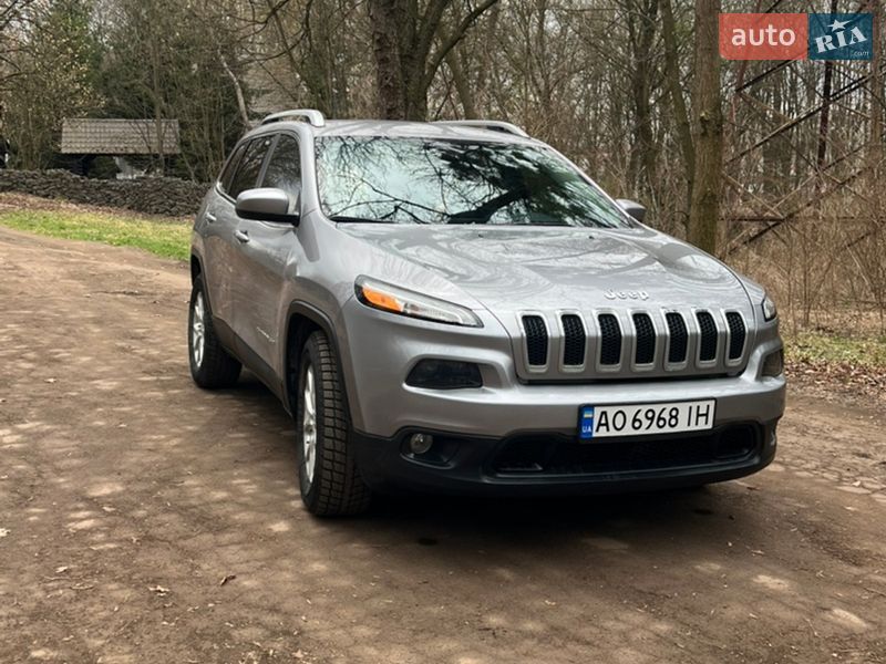 Внедорожник / Кроссовер Jeep Cherokee 2017 в Львове