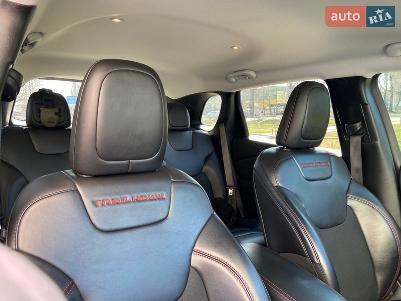 Позашляховик / Кросовер Jeep Cherokee 2021 в Києві