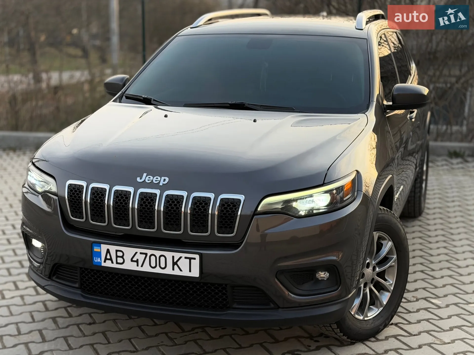 2018 Jeep Cherokee - мініатюра 2