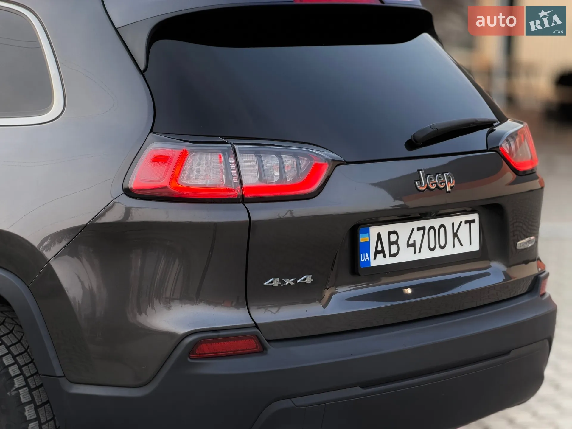 2018 Jeep Cherokee - мініатюра 15