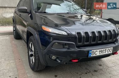 Внедорожник / Кроссовер Jeep Cherokee 2015 в Львове