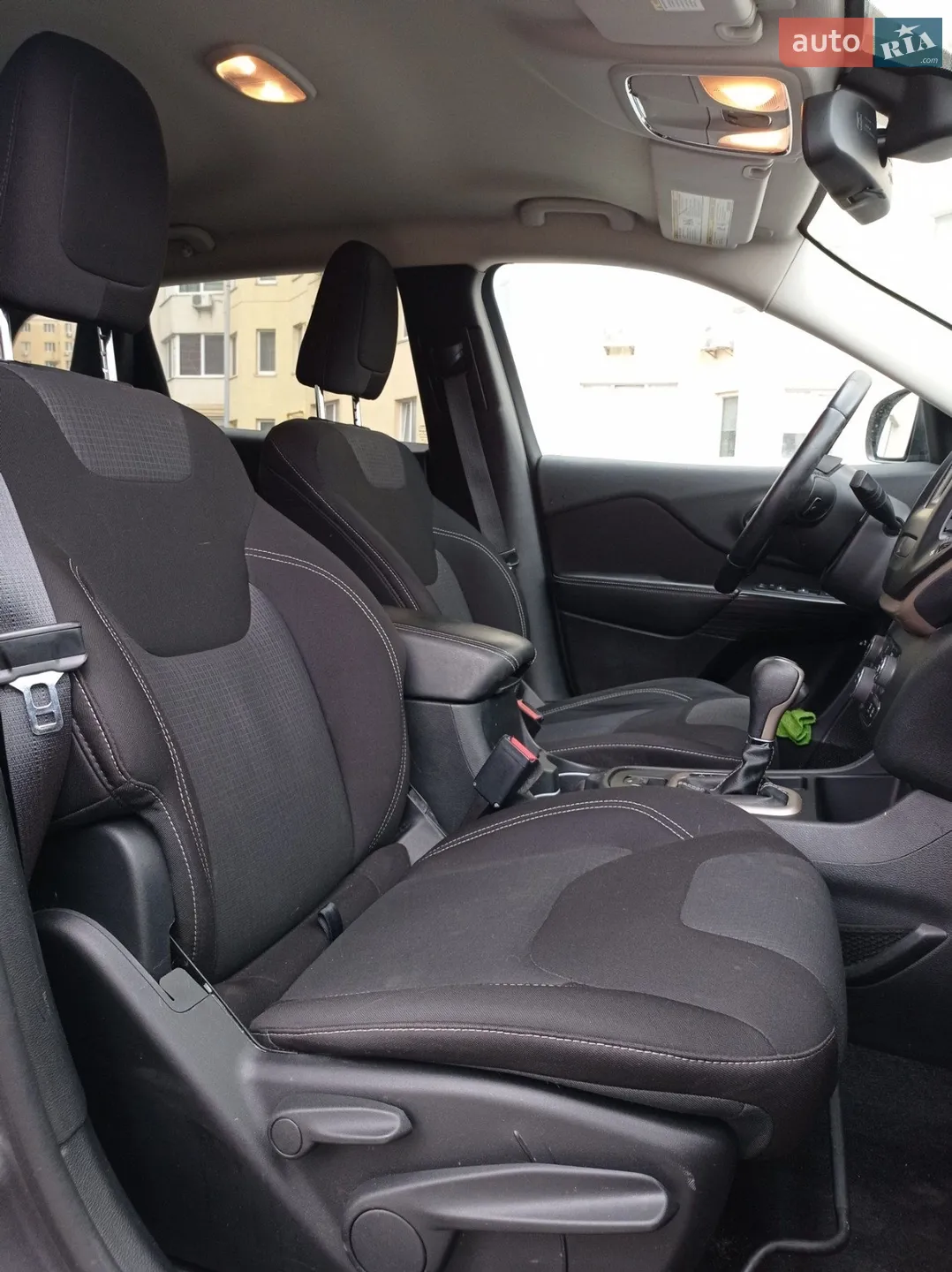2015 Jeep Cherokee - мініатюра 17
