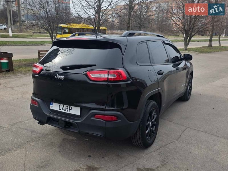 Внедорожник / Кроссовер Jeep Cherokee 2017 в Кропивницком фото 4 Внедорожник / Кроссовер Jeep Cherokee 2017 в Кропивницком