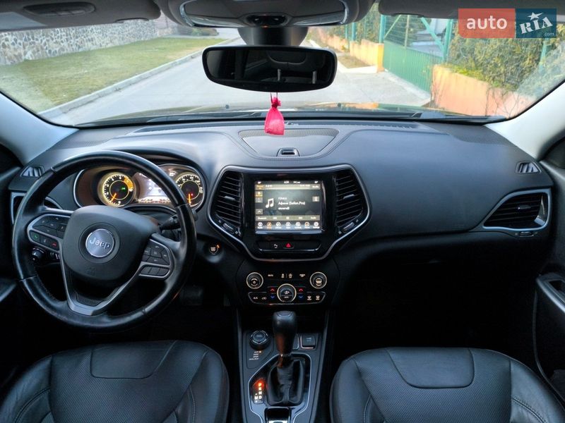 Позашляховик / Кросовер Jeep Cherokee 2020 в Рівному