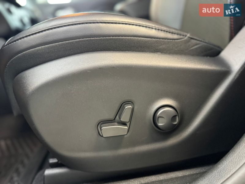 Внедорожник / Кроссовер Jeep Cherokee 2022 в Тернополе