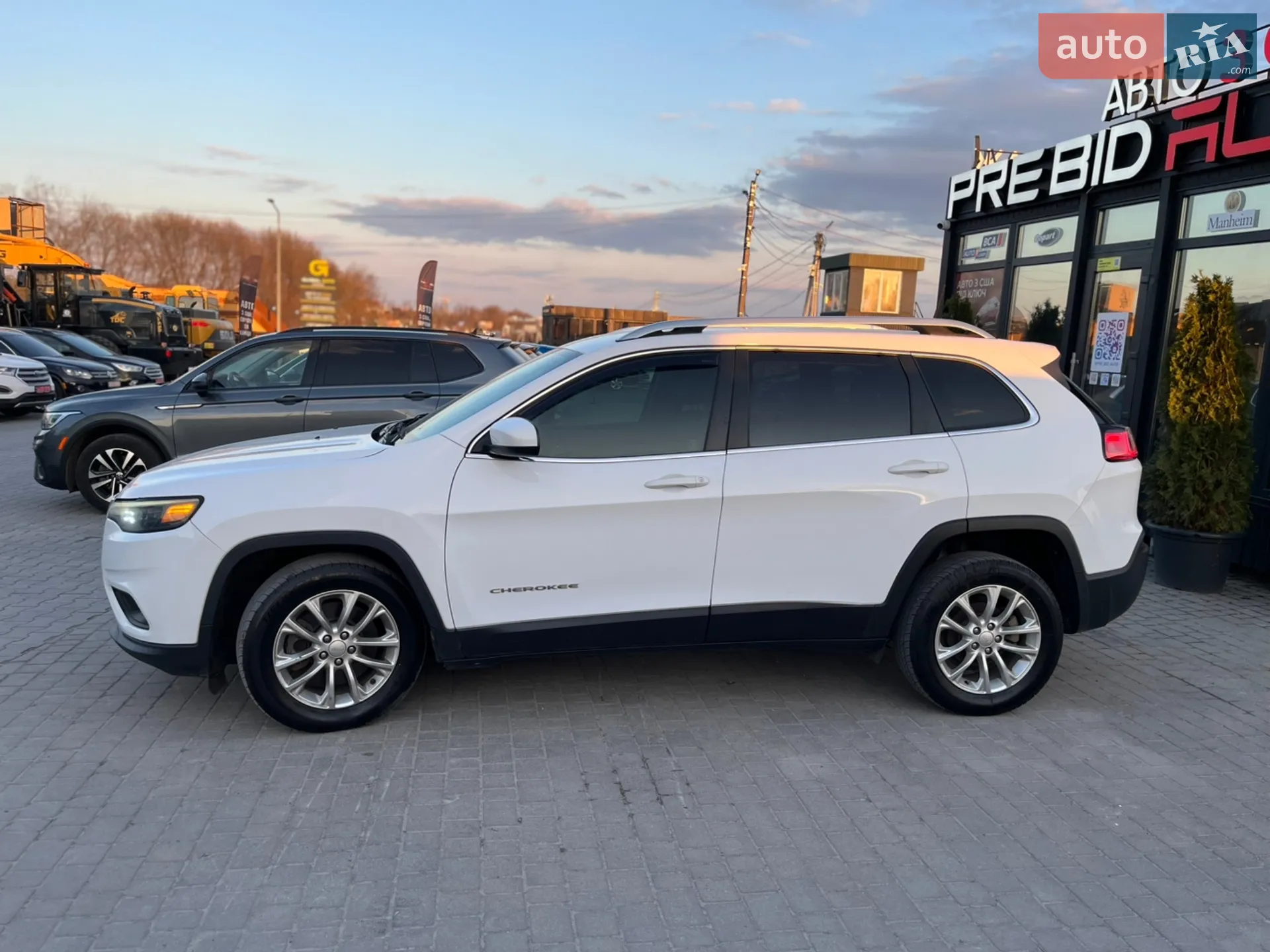 2018 Jeep Cherokee - мініатюра 3