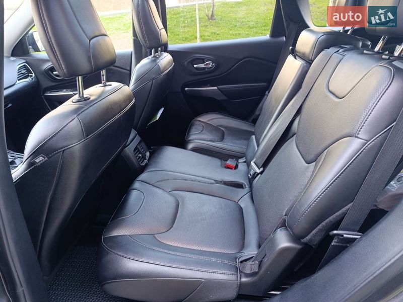 Позашляховик / Кросовер Jeep Cherokee 2022 в Хмельницькому