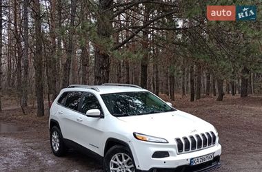 Внедорожник / Кроссовер Jeep Cherokee 2015 в Кривом Роге