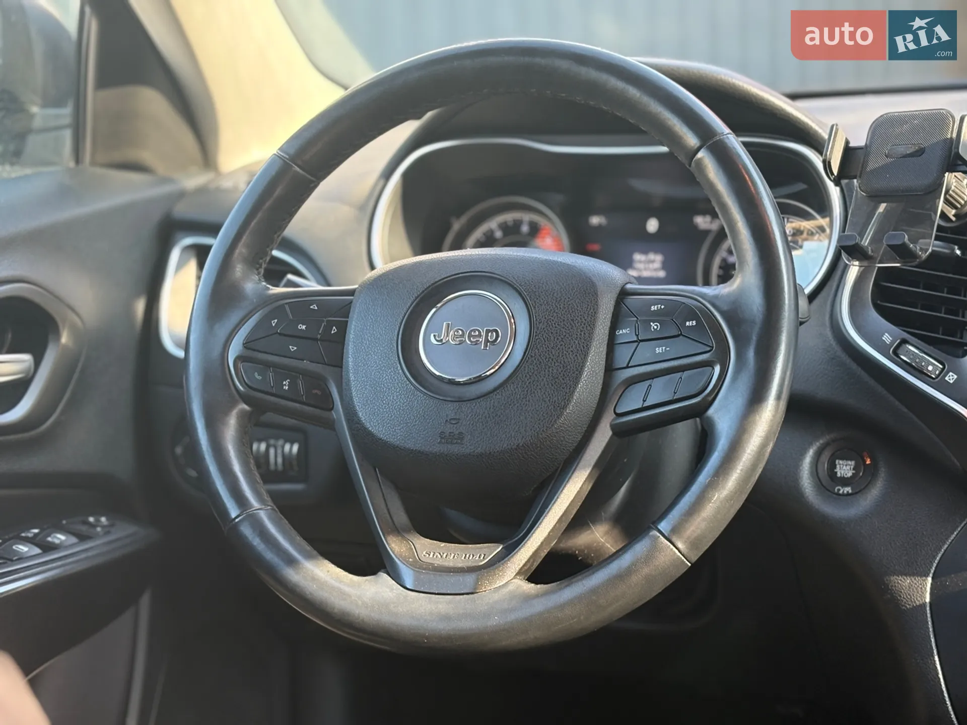 2019 Jeep Cherokee - мініатюра 10