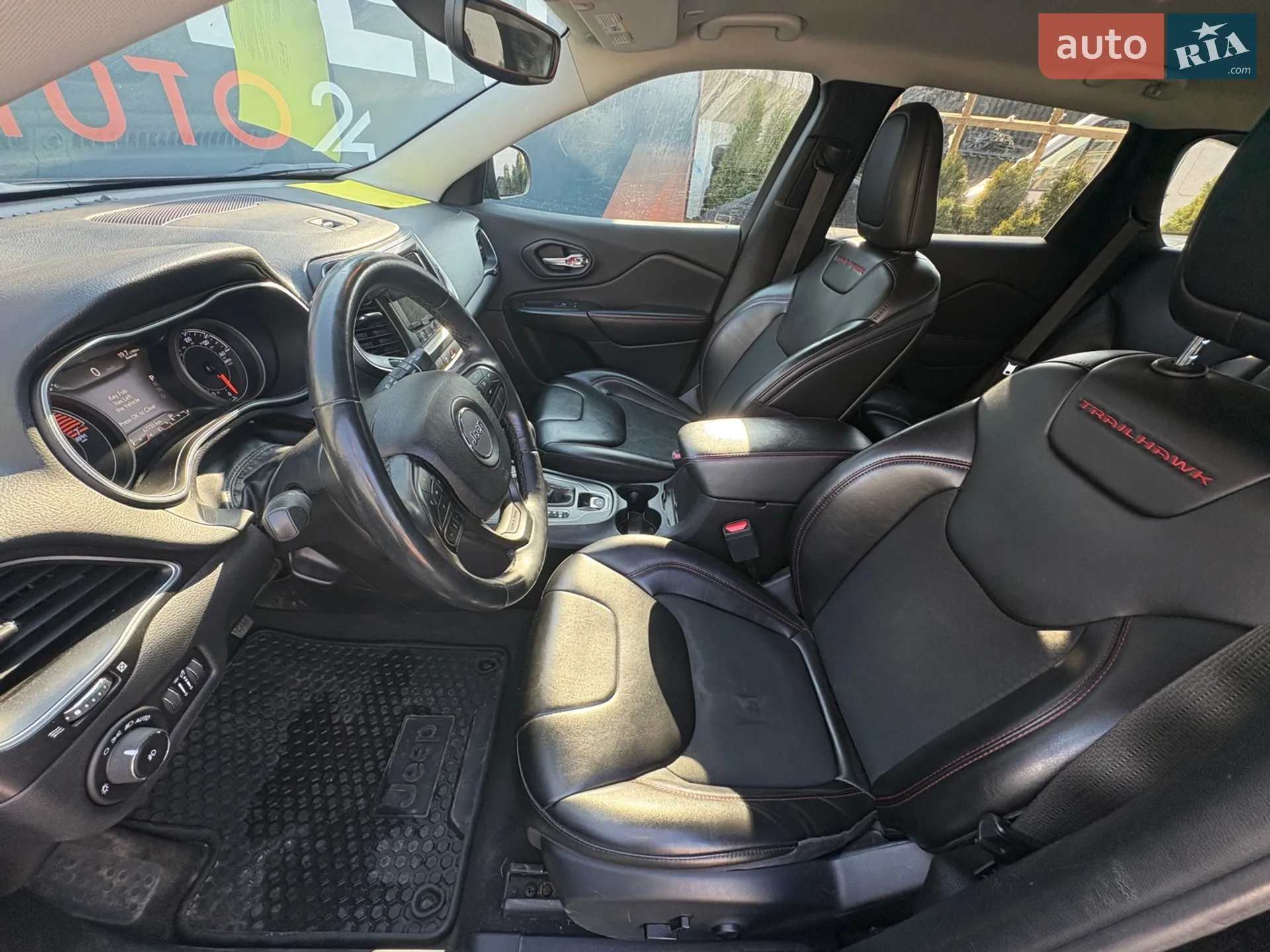 2019 Jeep Cherokee - мініатюра 17