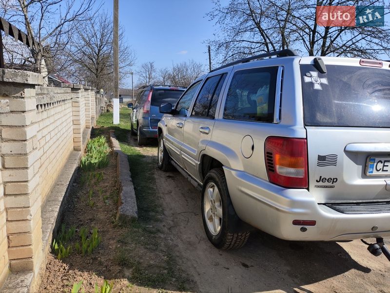 Позашляховик / Кросовер Jeep Cherokee 2005 в Заставній