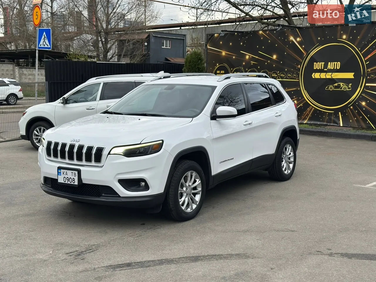 2018 Jeep Cherokee - мініатюра 29