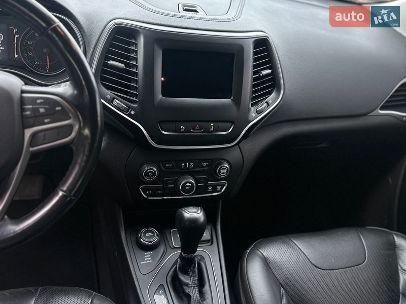 Позашляховик / Кросовер Jeep Cherokee 2020 в Кременчуці фото 5 Позашляховик / Кросовер Jeep Cherokee 2020 в Кременчуці