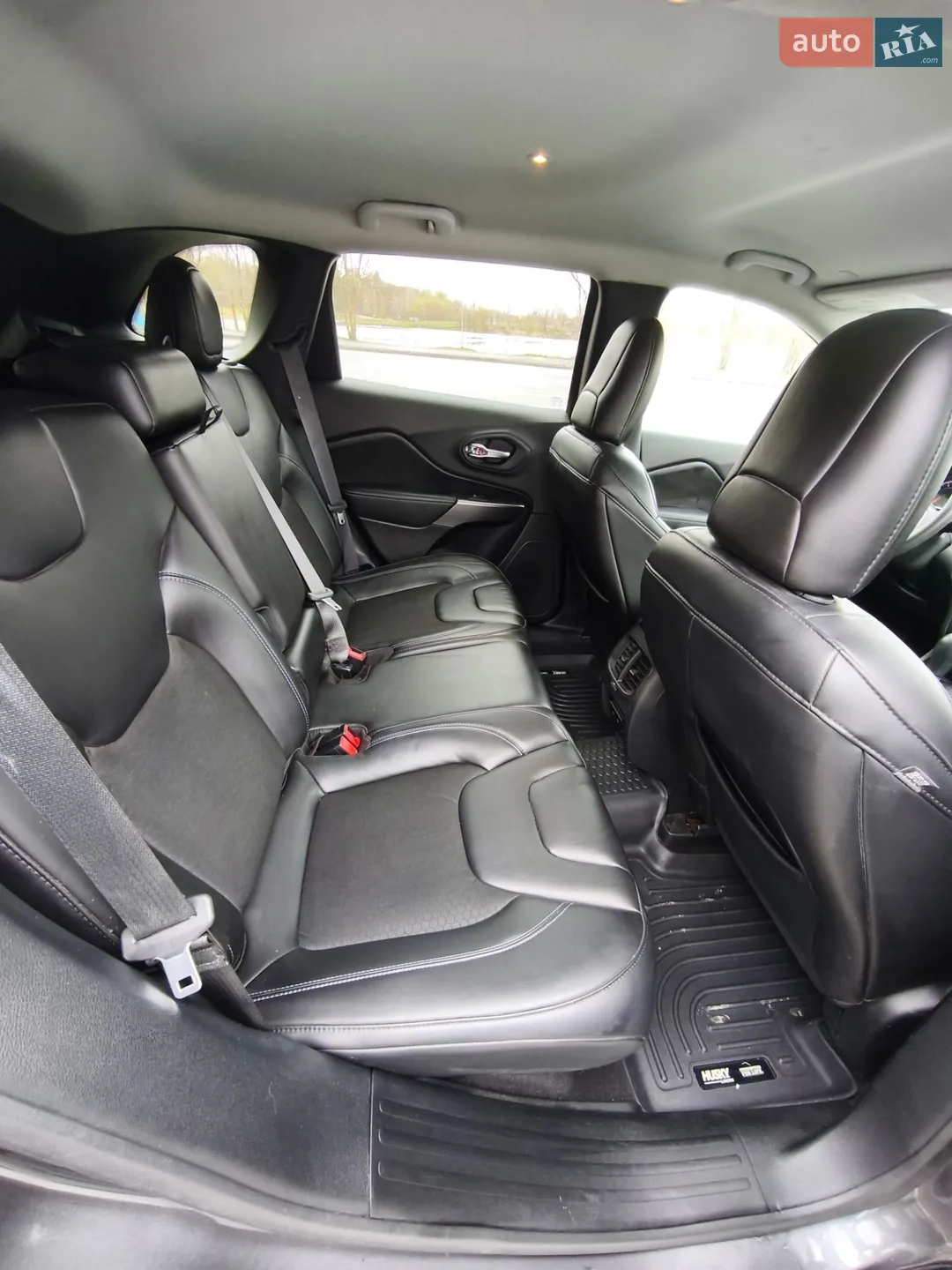 2019 Jeep Cherokee - мініатюра 12