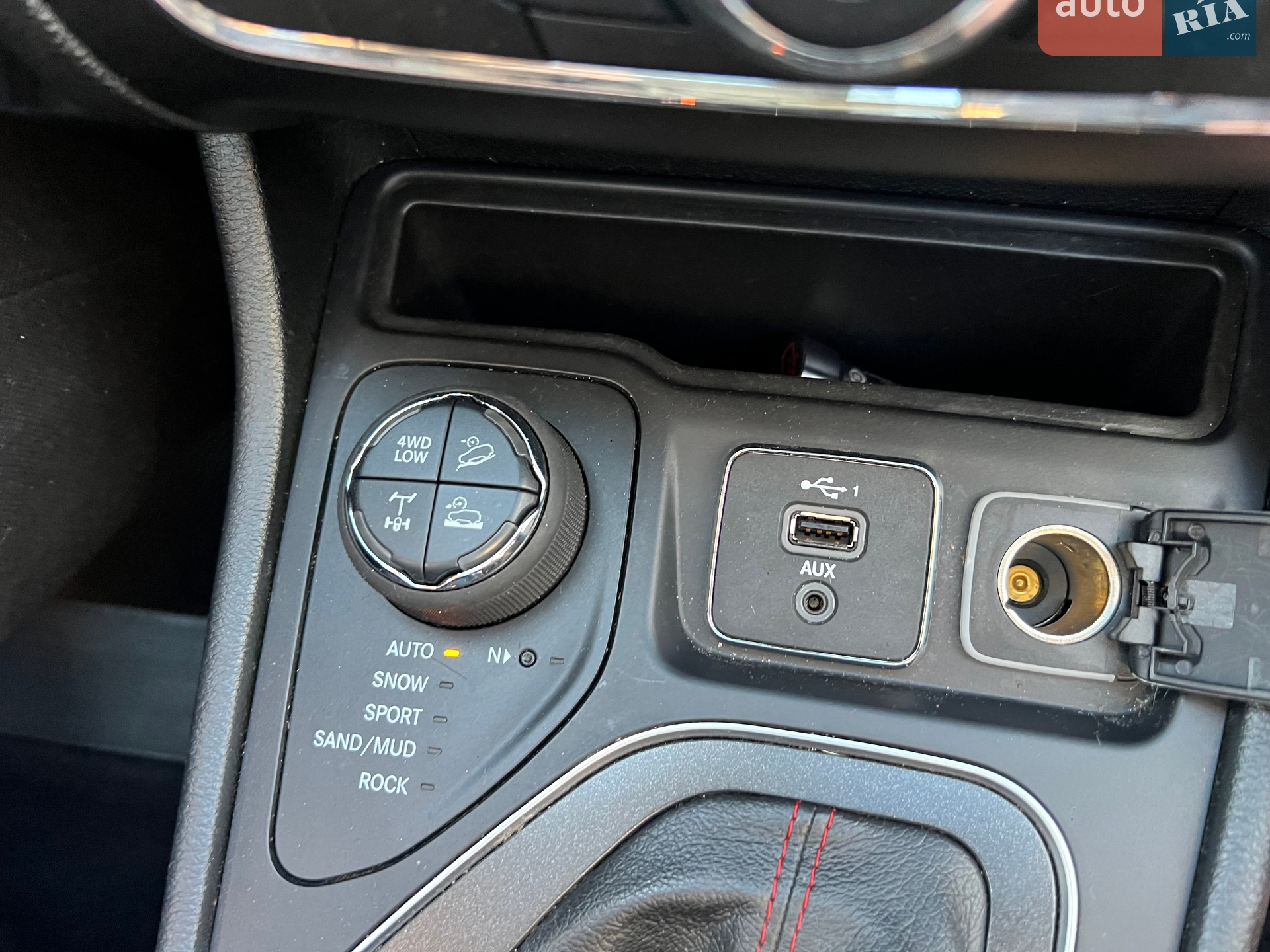 2022 Jeep Cherokee - мініатюра 23