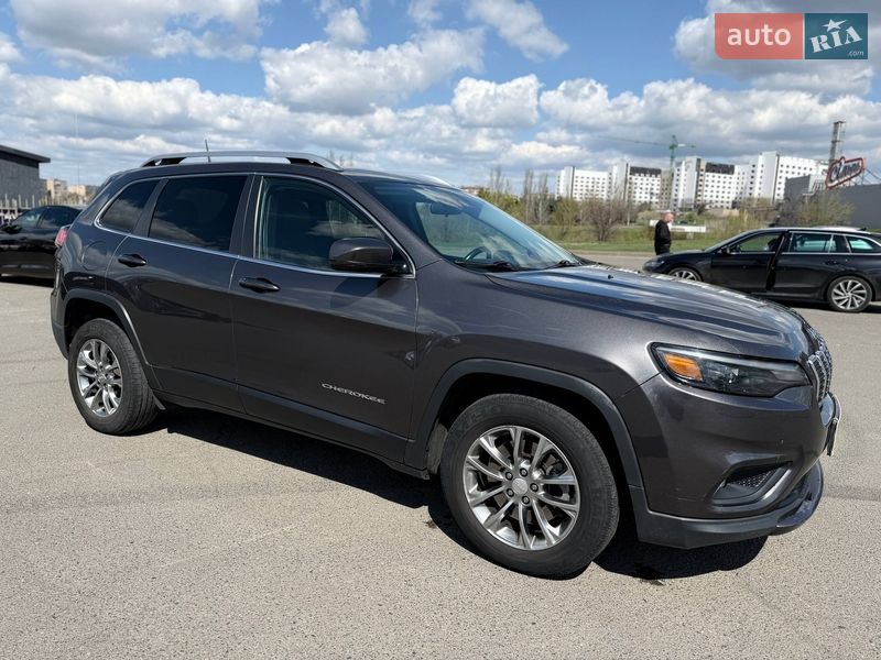 Внедорожник / Кроссовер Jeep Cherokee 2018 в Кривом Роге фото 18 Внедорожник / Кроссовер Jeep Cherokee 2018 в Кривом Роге