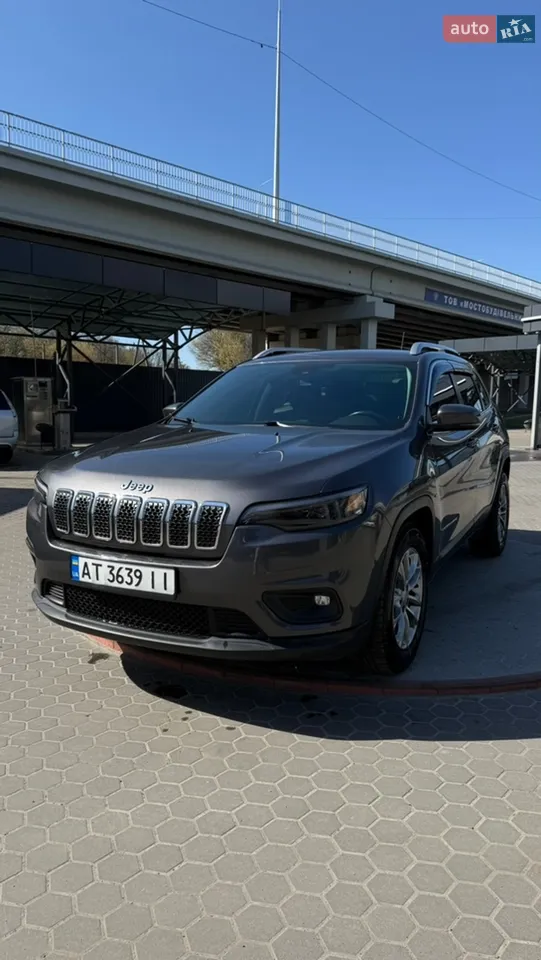 2021 Jeep Cherokee - мініатюра 38