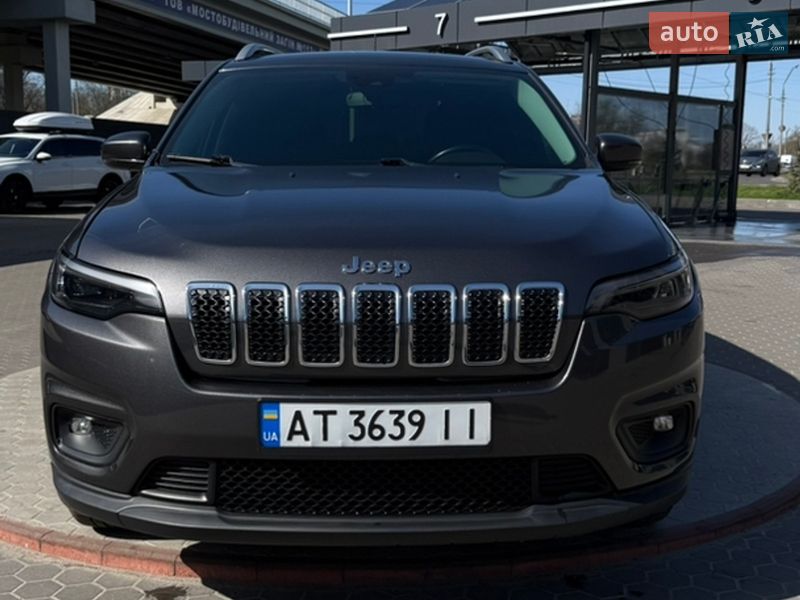 Позашляховик / Кросовер Jeep Cherokee 2020 в Києві