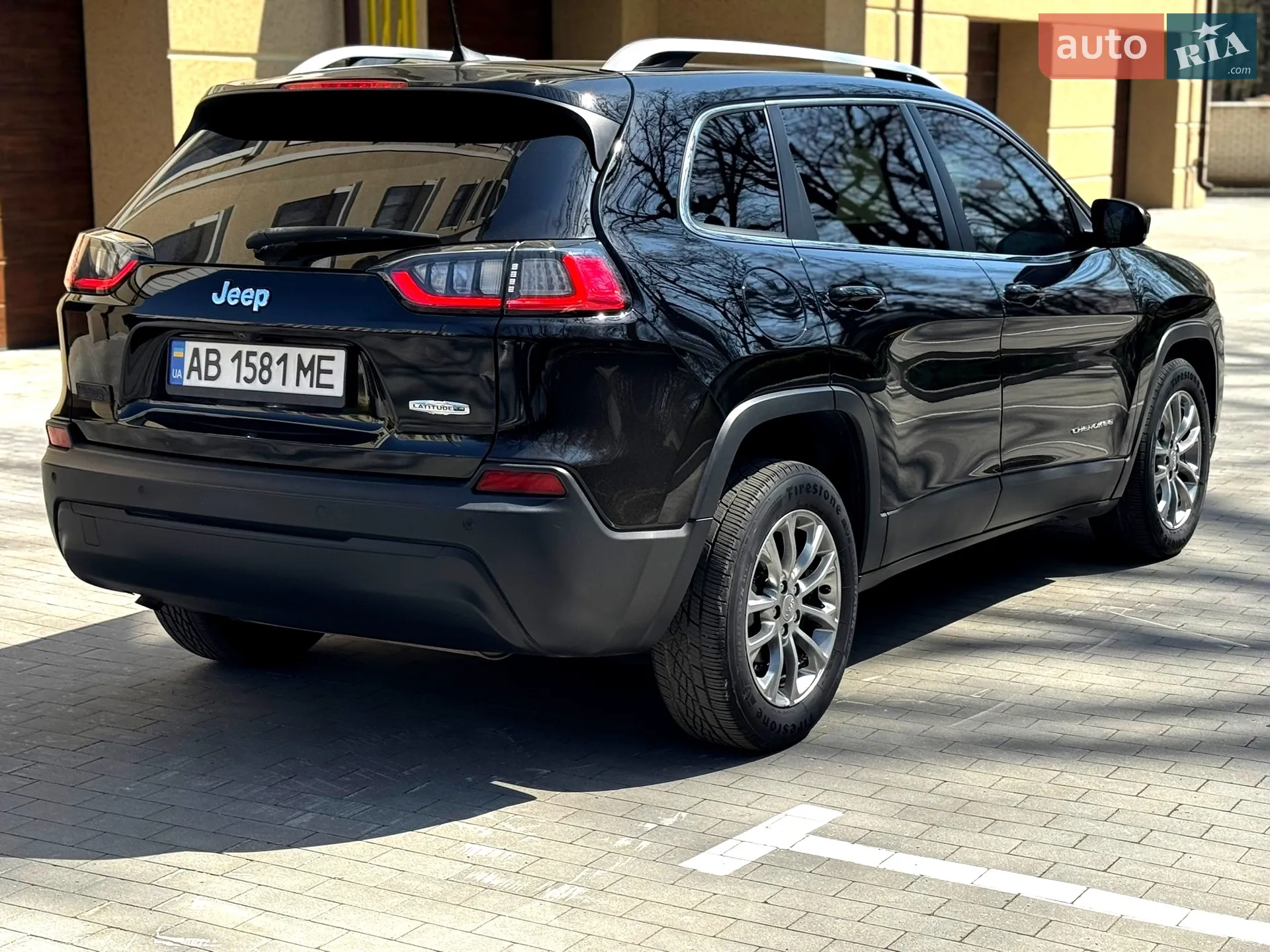 2019 Jeep Cherokee - мініатюра 6