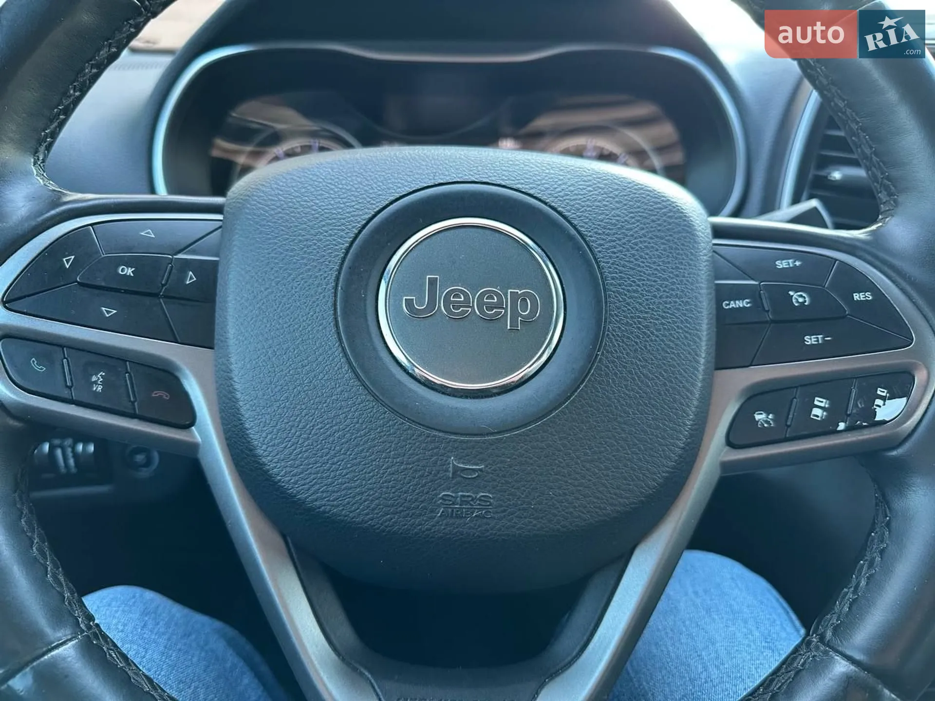 2018 Jeep Cherokee - мініатюра 19