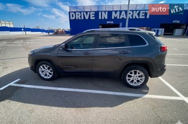 Внедорожник / Кроссовер Jeep Cherokee 2016 в Полтаве