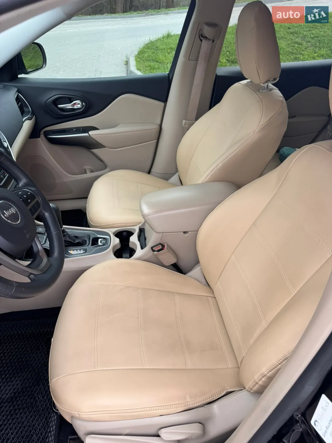 2019 Jeep Cherokee - мініатюра 30