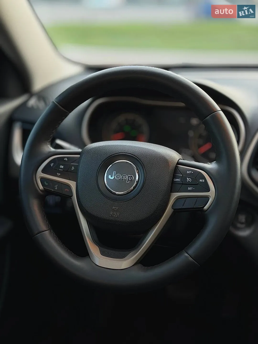 2013 Jeep Cherokee - мініатюра 15