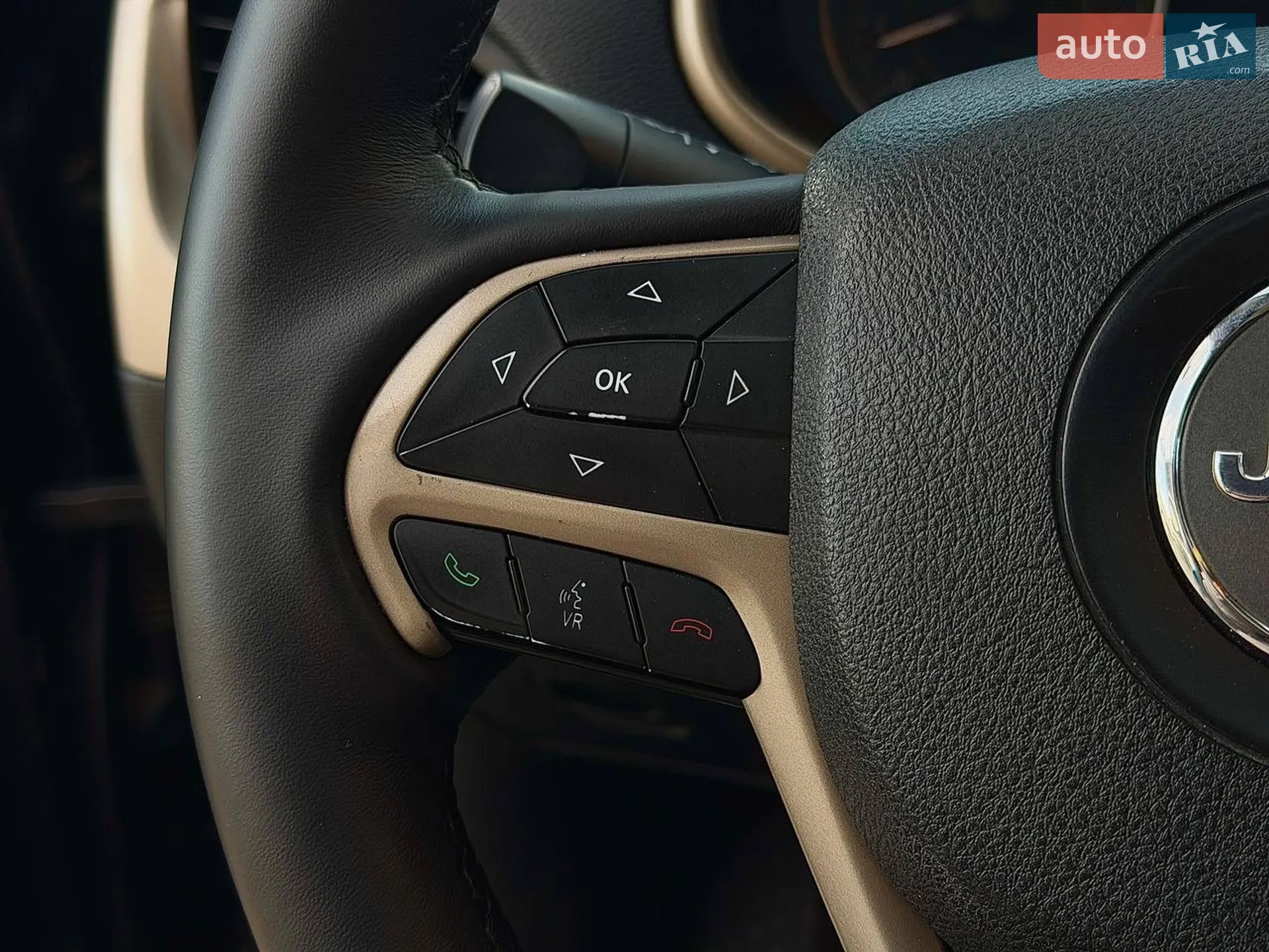 2013 Jeep Cherokee - мініатюра 17