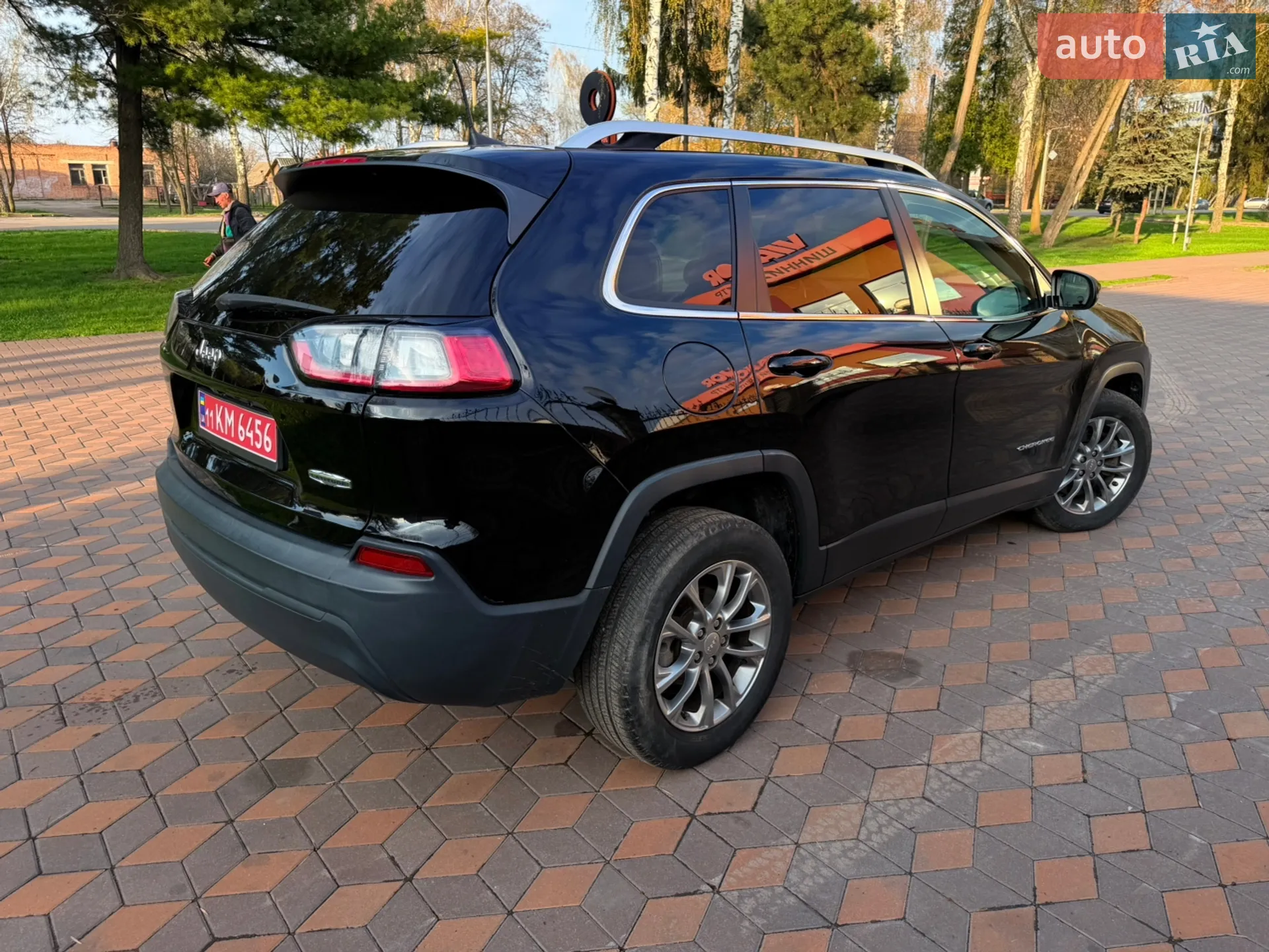 2018 Jeep Cherokee - мініатюра 23