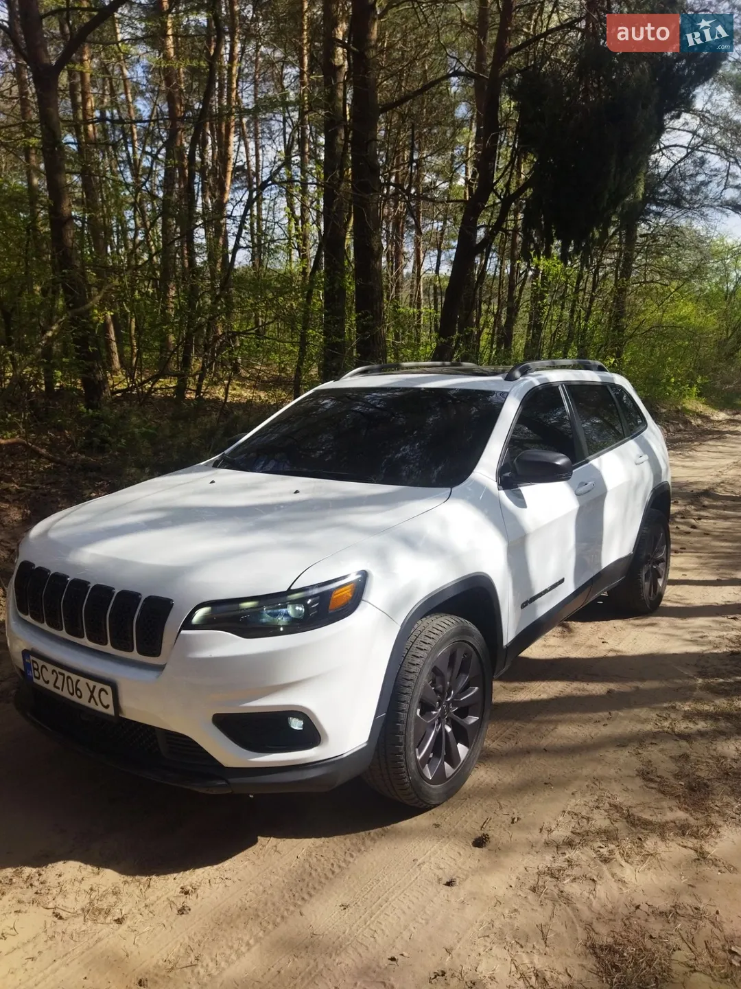 2021 Jeep Cherokee - мініатюра 4