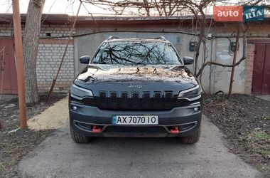 Внедорожник / Кроссовер Jeep Cherokee 2018 в Харькове