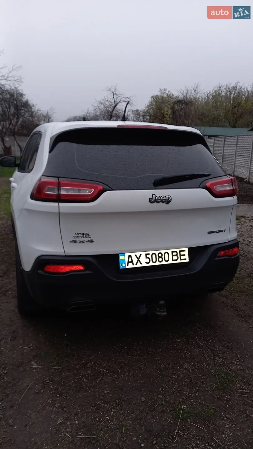 2016 Jeep Cherokee - мініатюра 4