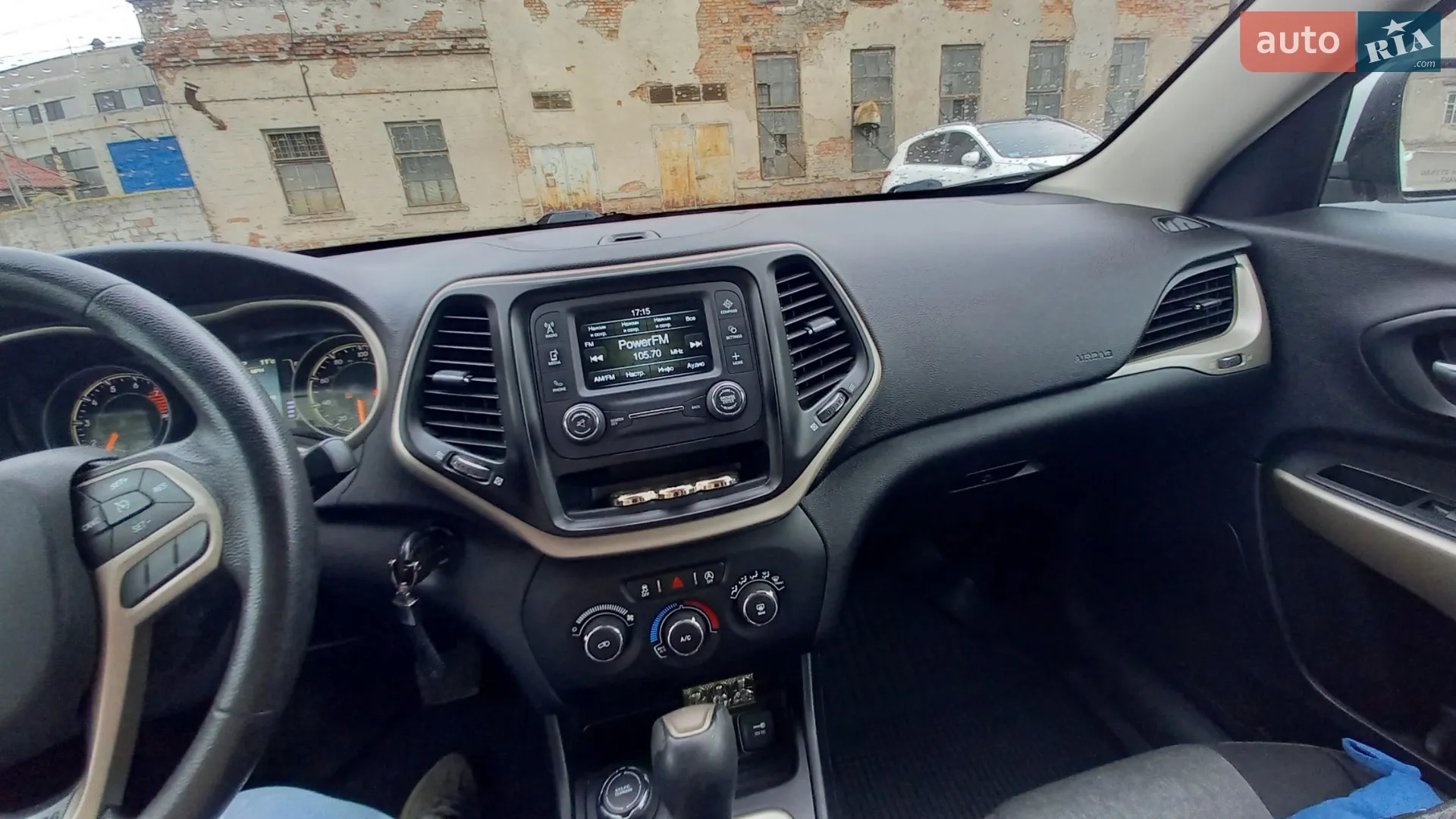 2016 Jeep Cherokee - мініатюра 6