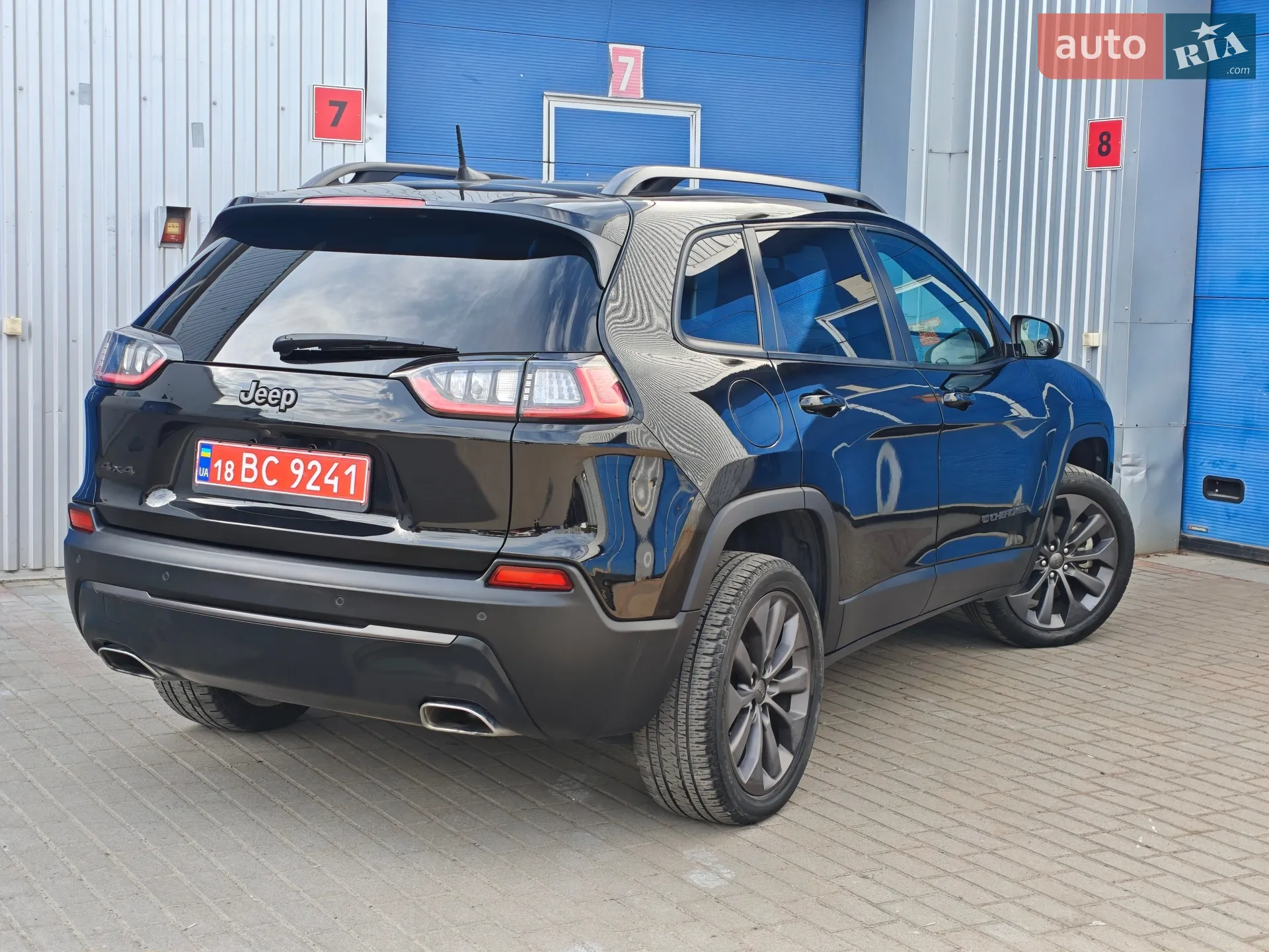 2020 Jeep Cherokee - мініатюра 13