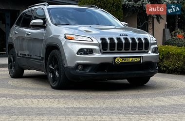 Внедорожник / Кроссовер Jeep Cherokee 2015 в Львове