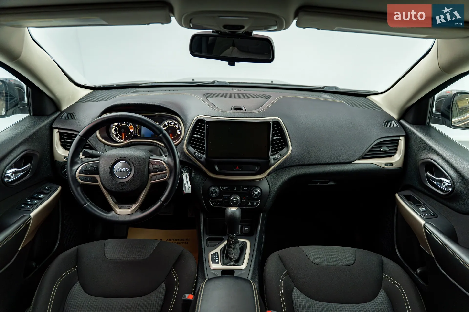 2017 Jeep Cherokee - мініатюра 10