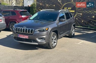 Внедорожник / Кроссовер Jeep Cherokee 2020 в Киеве