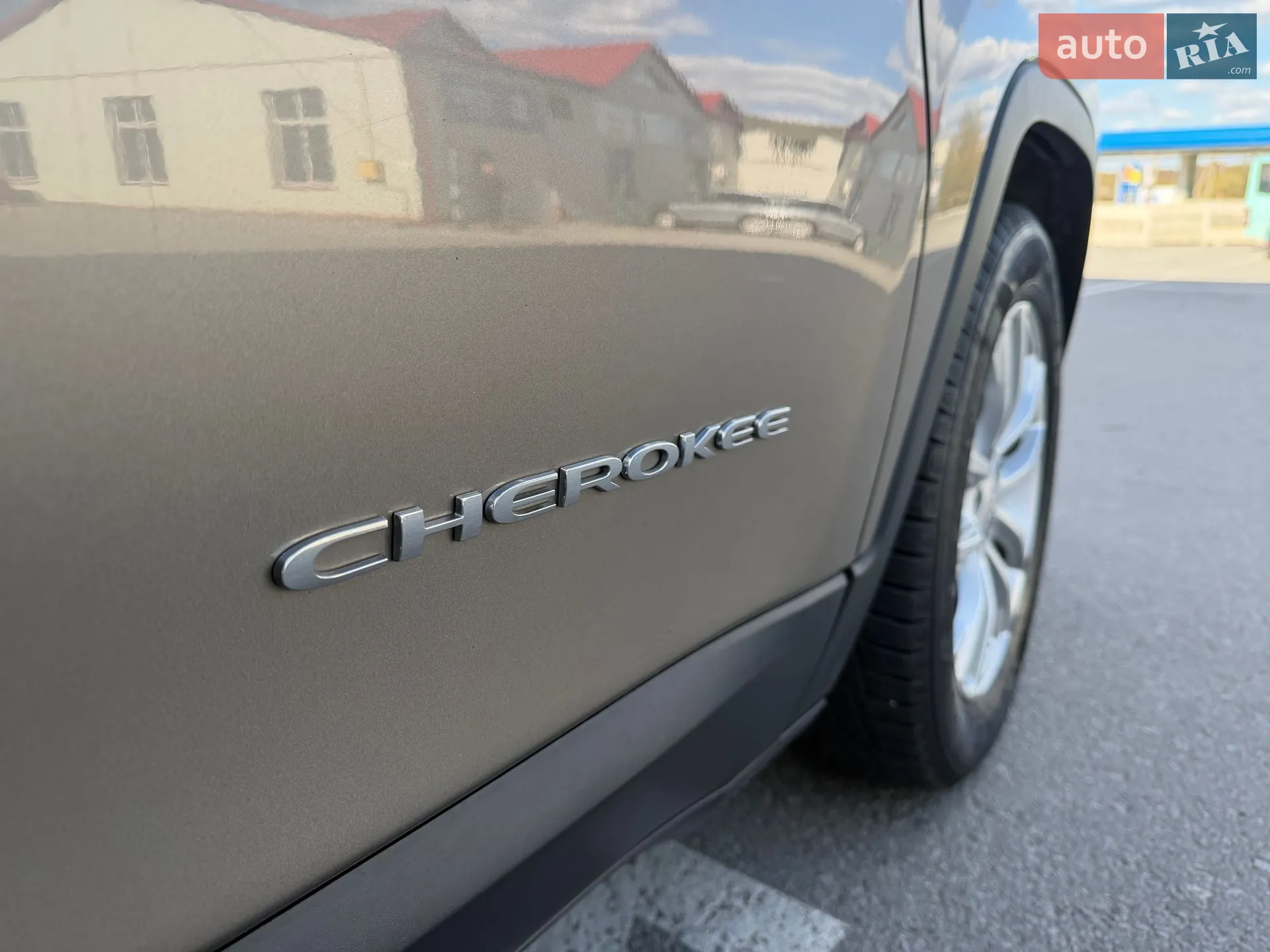 2019 Jeep Cherokee - мініатюра 18