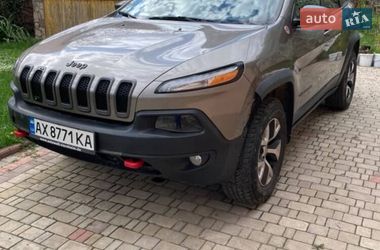 Внедорожник / Кроссовер Jeep Cherokee 2016 в Ивано-Франковске