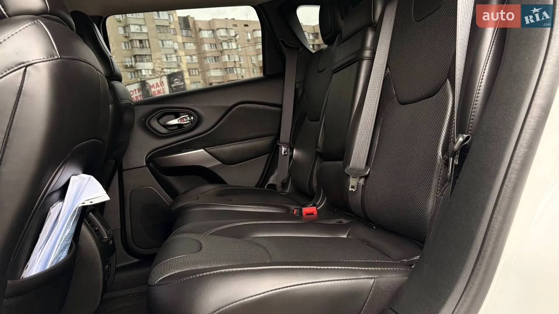 2018 Jeep Cherokee - мініатюра 5