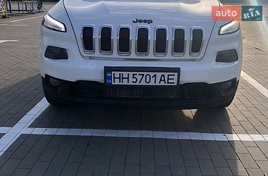 Внедорожник / Кроссовер Jeep Cherokee 2015 в Одессе