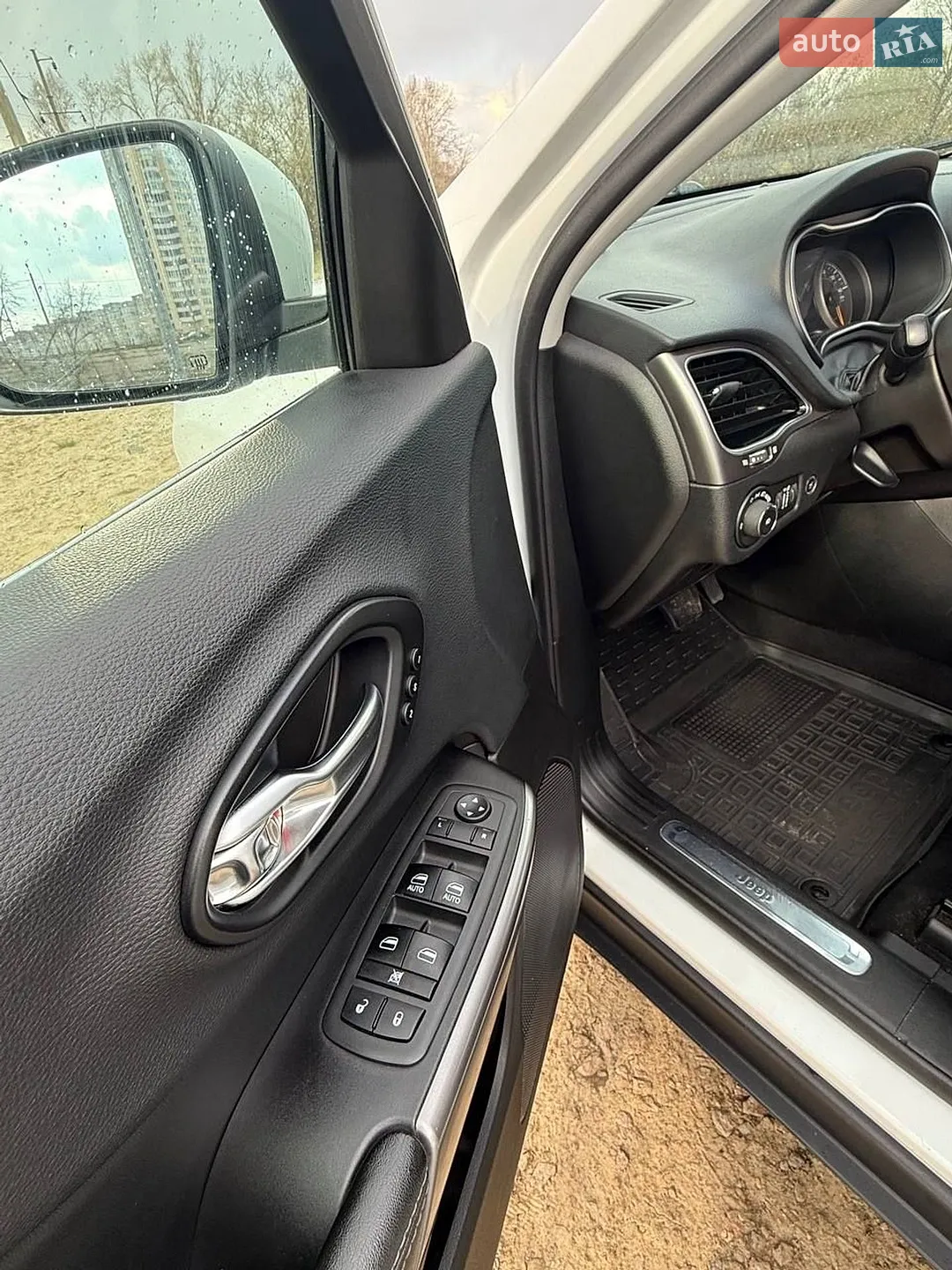 2018 Jeep Cherokee - мініатюра 7
