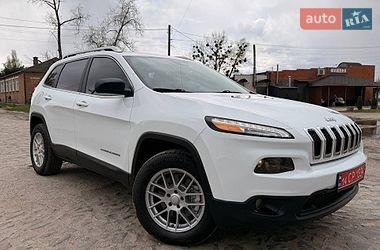 Позашляховик / Кросовер Jeep Cherokee 2015 в Охтирці