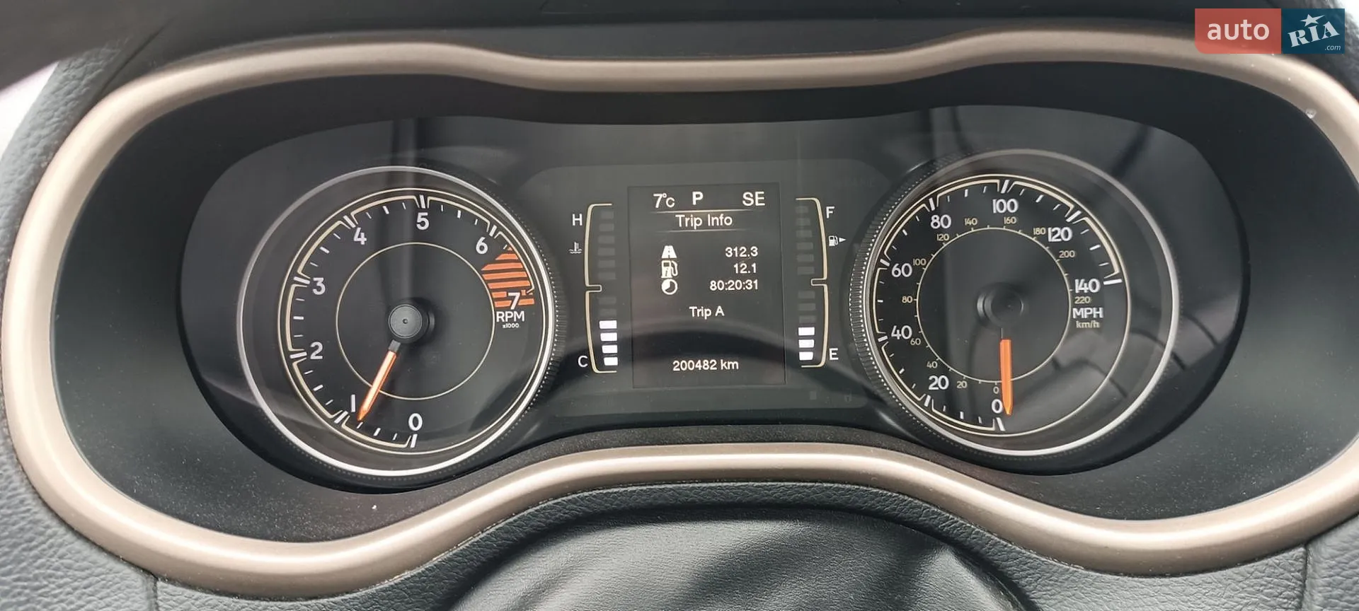 2016 Jeep Cherokee - мініатюра 10