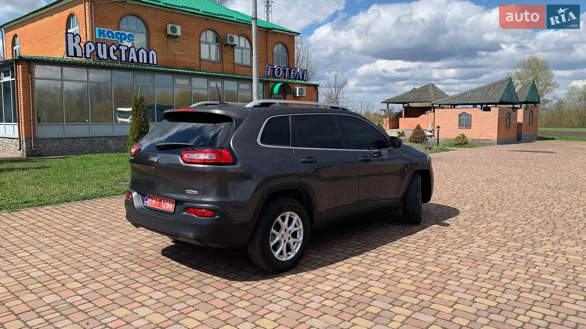 2018 Jeep Cherokee - мініатюра 12