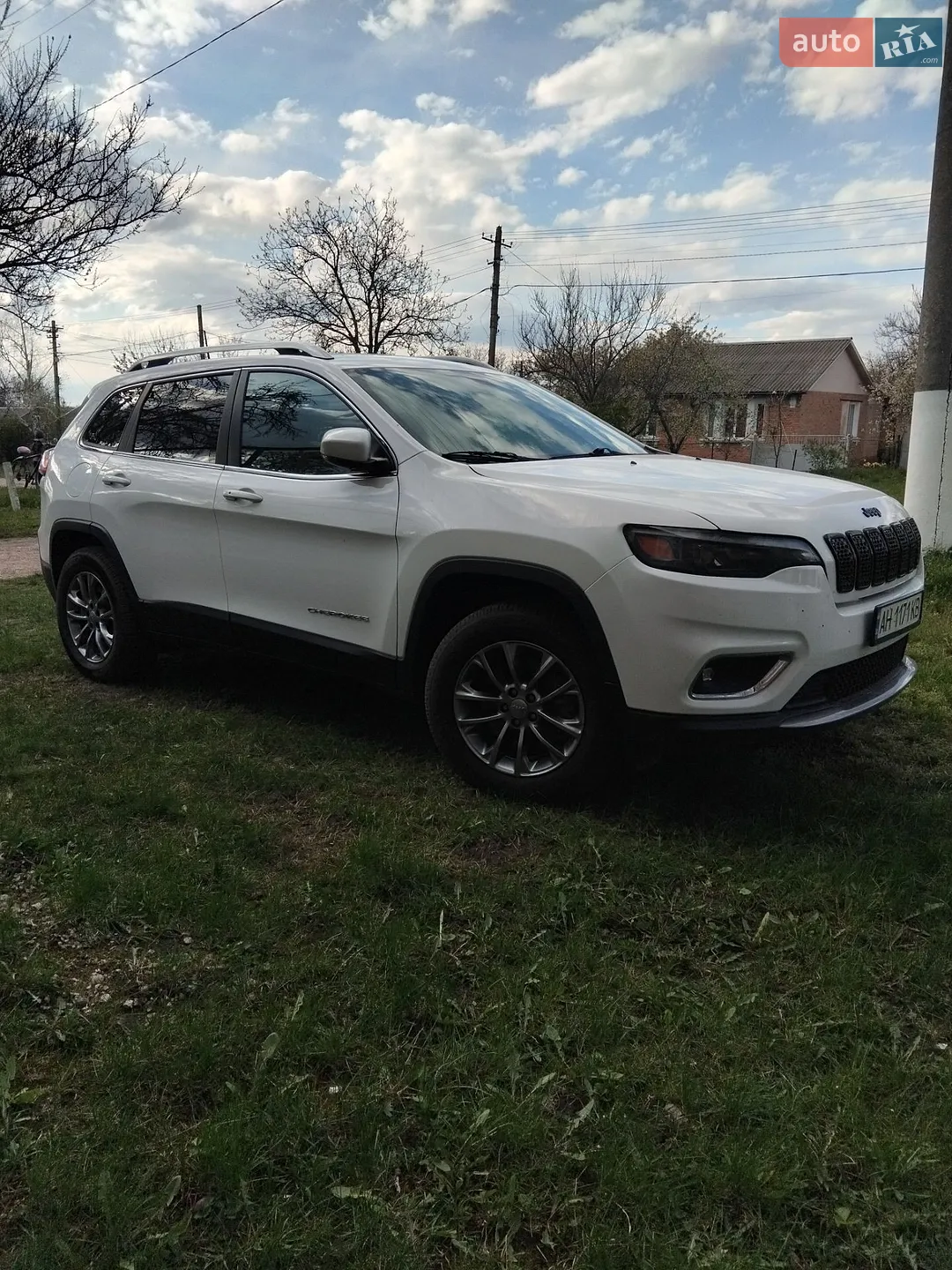2019 Jeep Cherokee - мініатюра 31