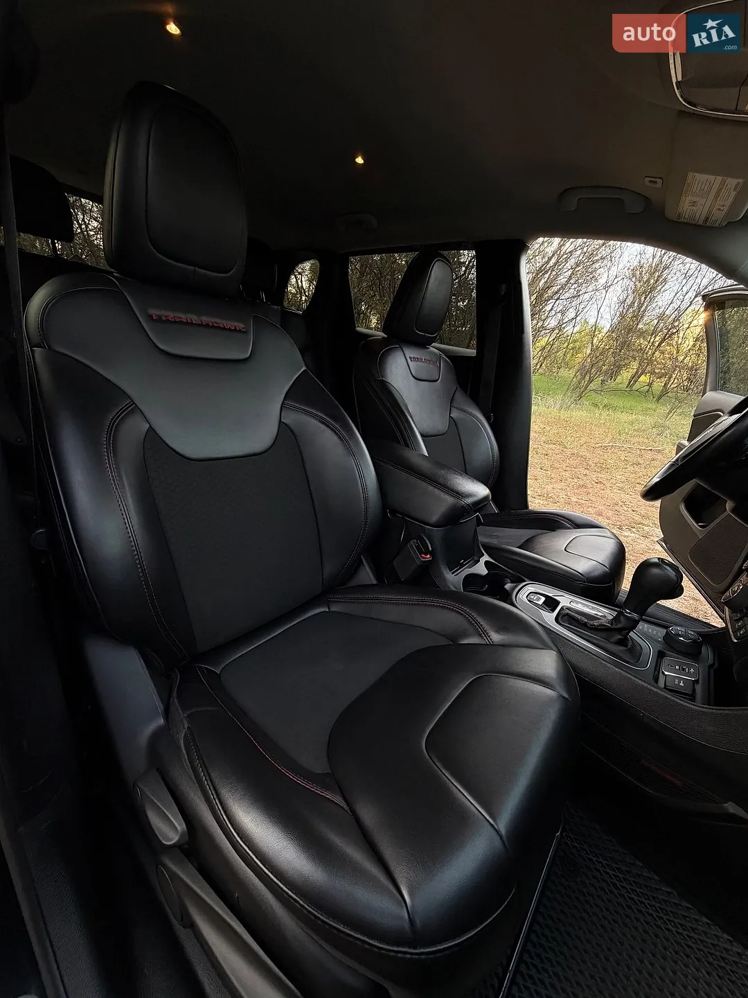 2019 Jeep Cherokee - мініатюра 18