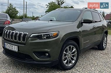 Внедорожник / Кроссовер Jeep Cherokee 2018 в Киеве
