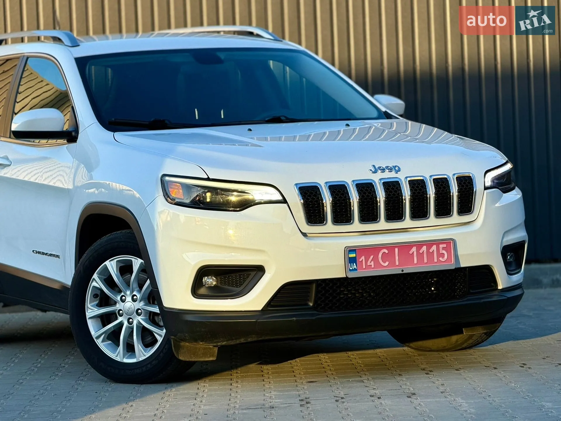2019 Jeep Cherokee - мініатюра 6