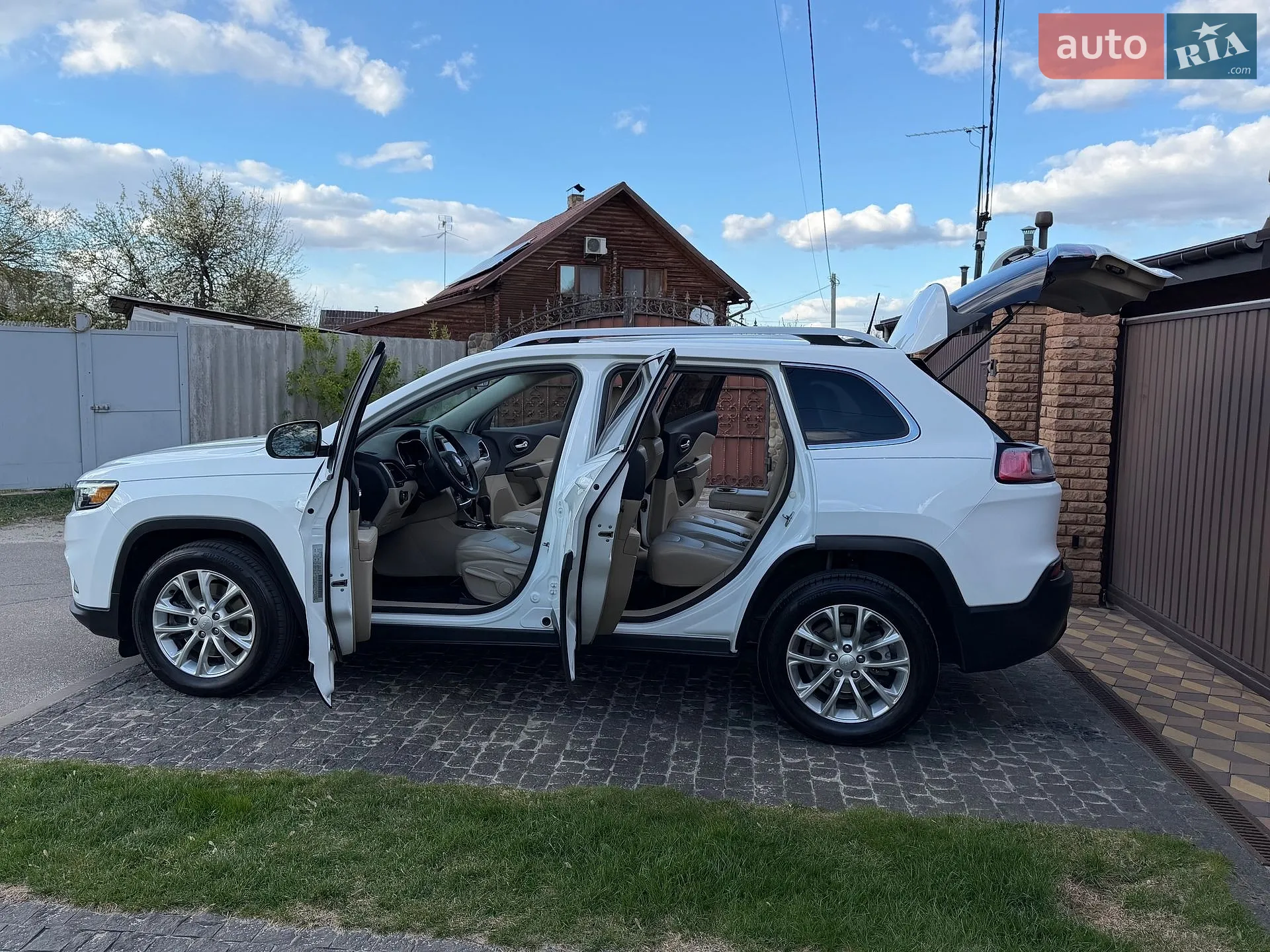 2018 Jeep Cherokee - мініатюра 19